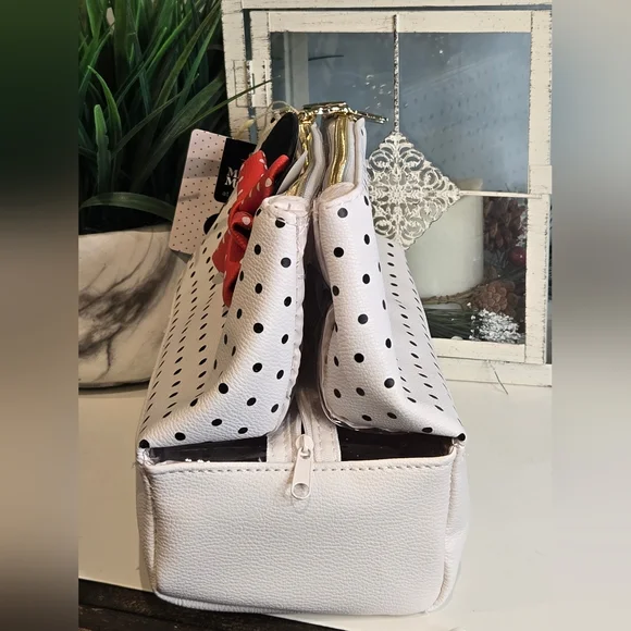 Disney Minnie Mouse Polka Dot Cosmetic Bag - Picture 4 of 7